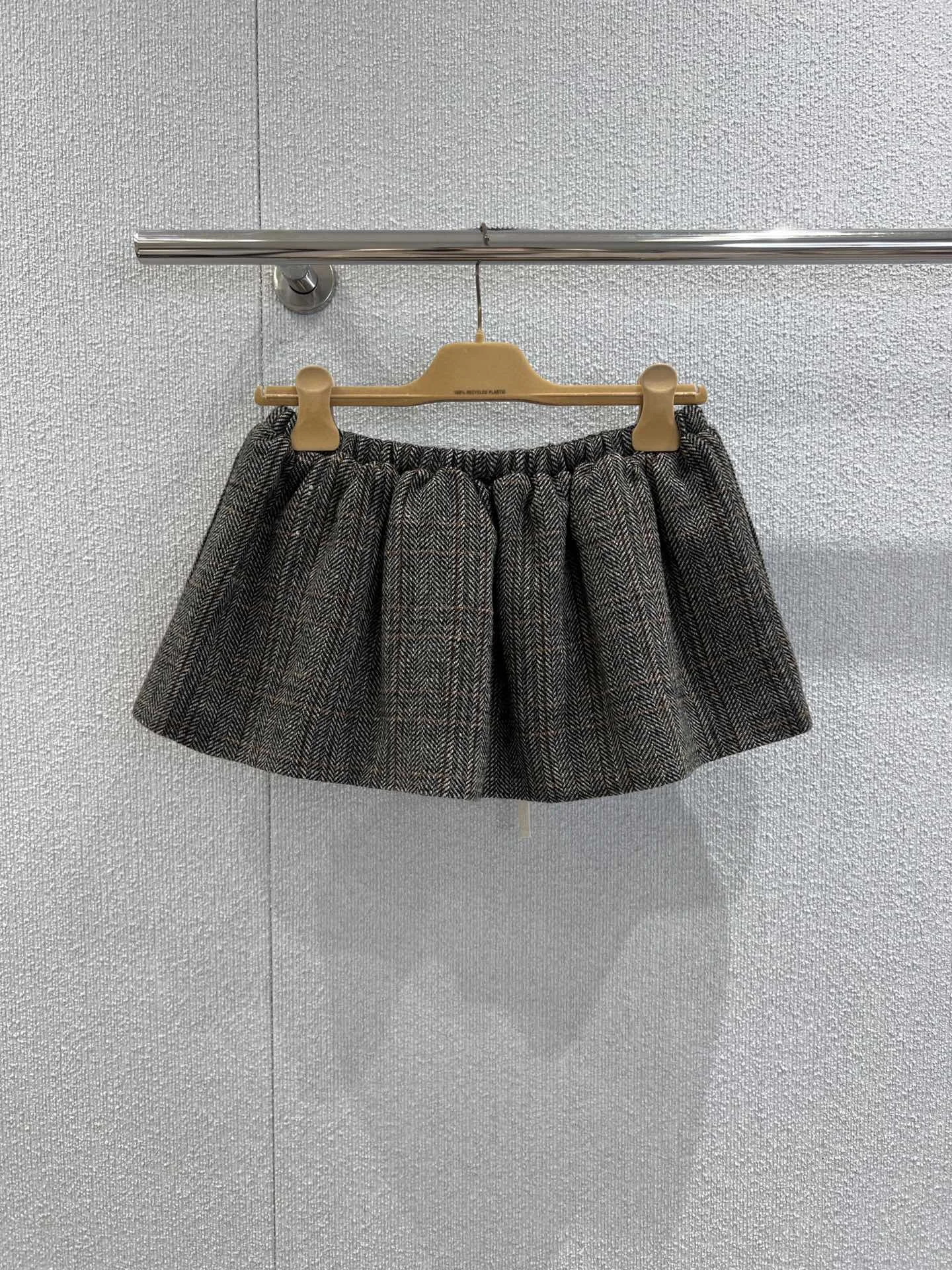 25 Nowych Damskich Spódnic Mini w Stylu Retro z Sznurkiem, Rozkloszowana Spódnica w Kształcie Litery A, Krótka Spódniczka na Wczesną Jesień