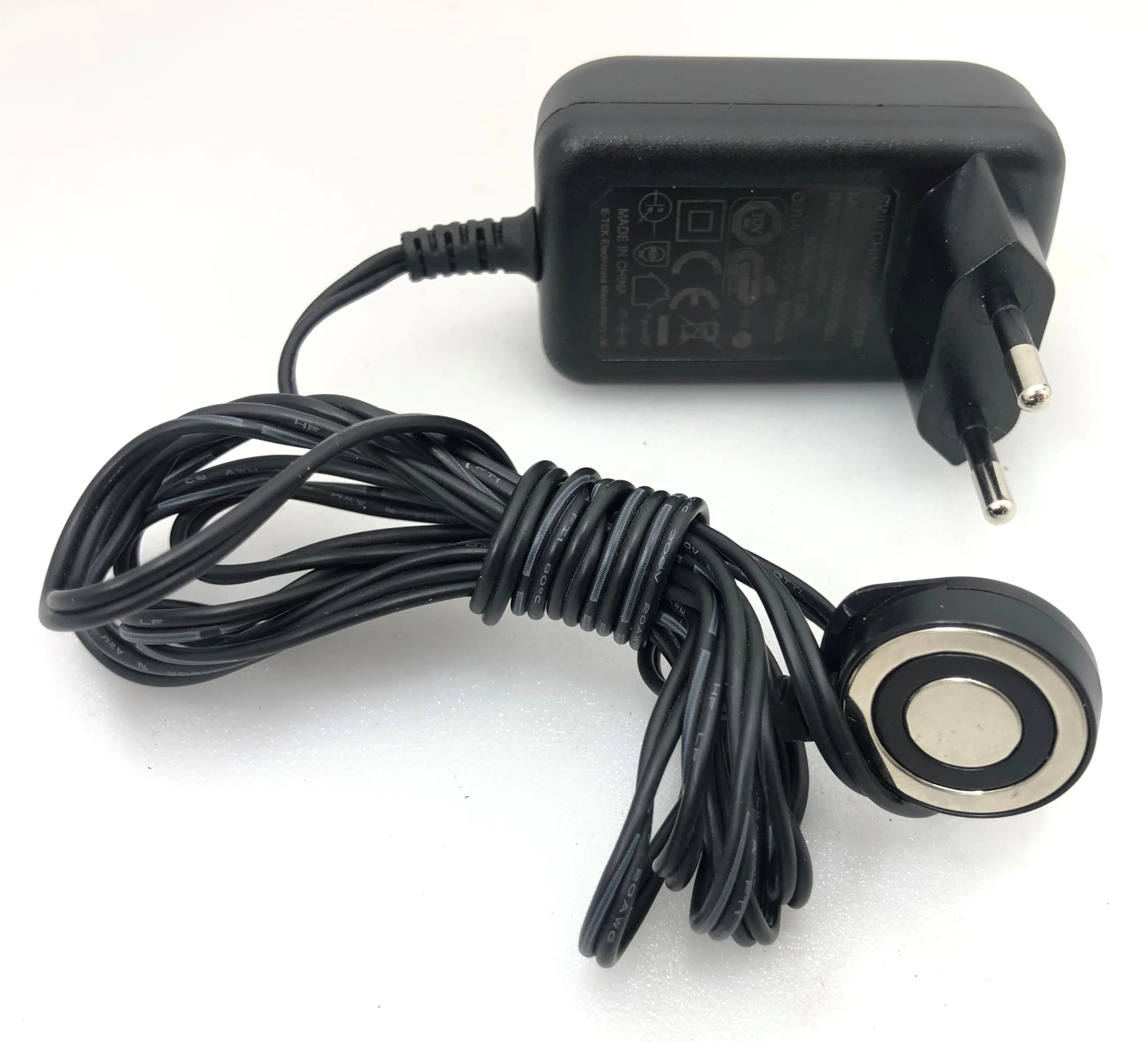 Switching Adapter ZD12D300050EU – Dokładna analiza i testy rzeczywiste dla użytkowników Philips FC6812, FC6814 i innych