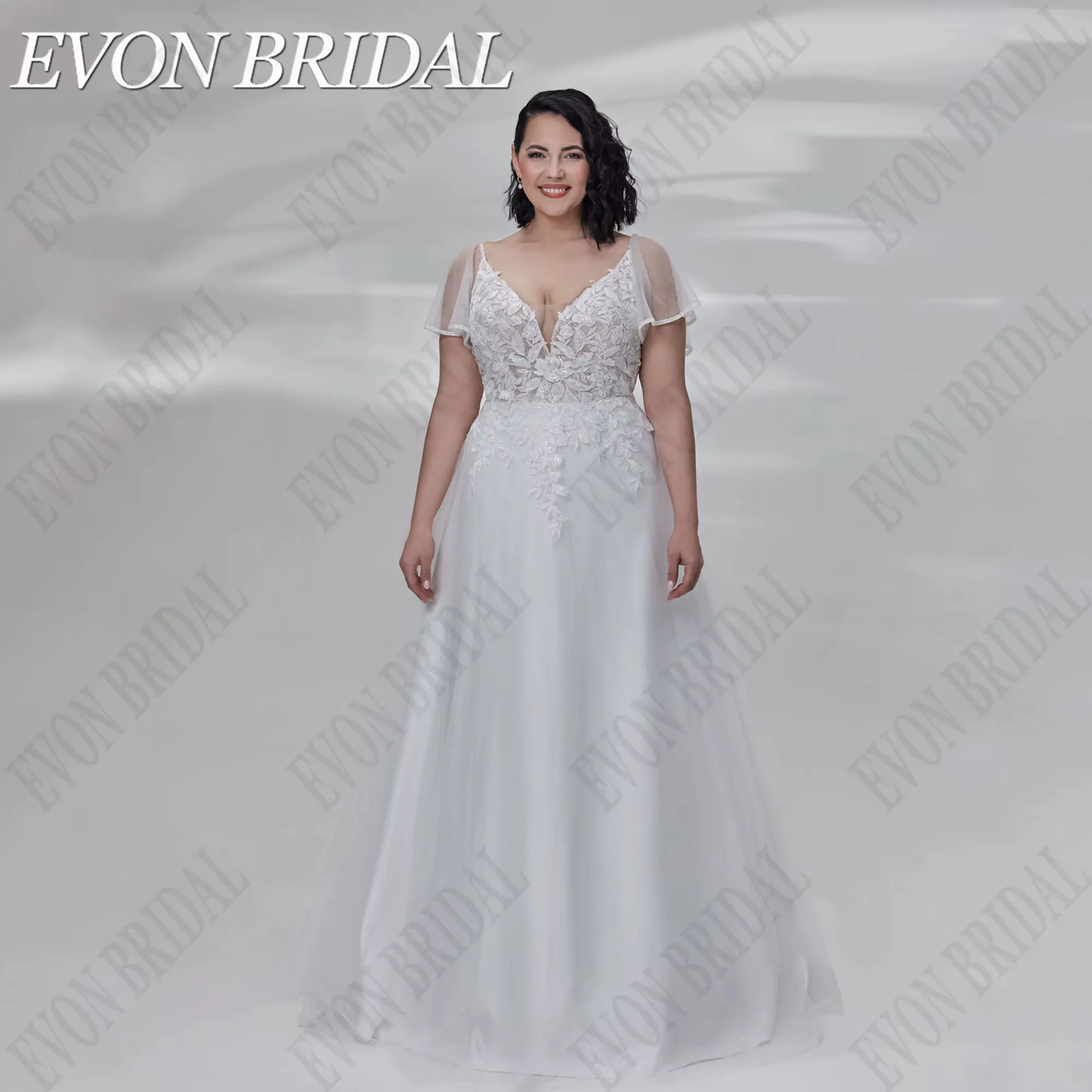 EVON BRIDAL Brautkleid in Übergröße, Illusionsrücken, Applikation, Spitze, Übergrößen, Hochzeitskleid, A-Linie, Boho-Brautkleid 2026, individuell anpassbar