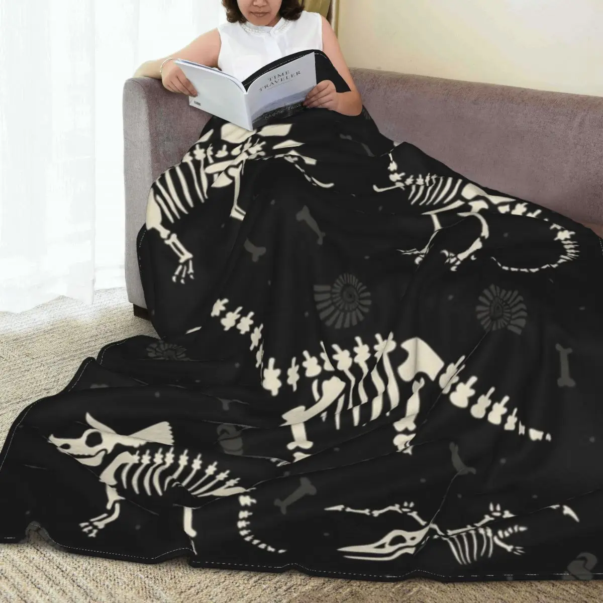 Dinosaur Fossils in Black Throws Blanket Winter Warm Soft Cheap Bedspread Lightweight Fleece Picnic Home Office Blanket