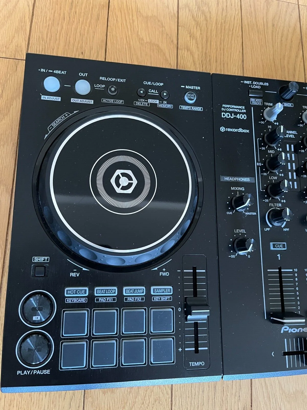 Pioneer DDJ-400 Portable 2-Channel Rekordbox DJ Controller Basics Black Mixer (3)