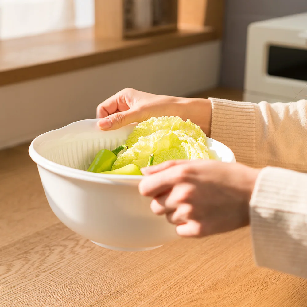 Blanc Bowl and Colander convenient multi-functional kitchen