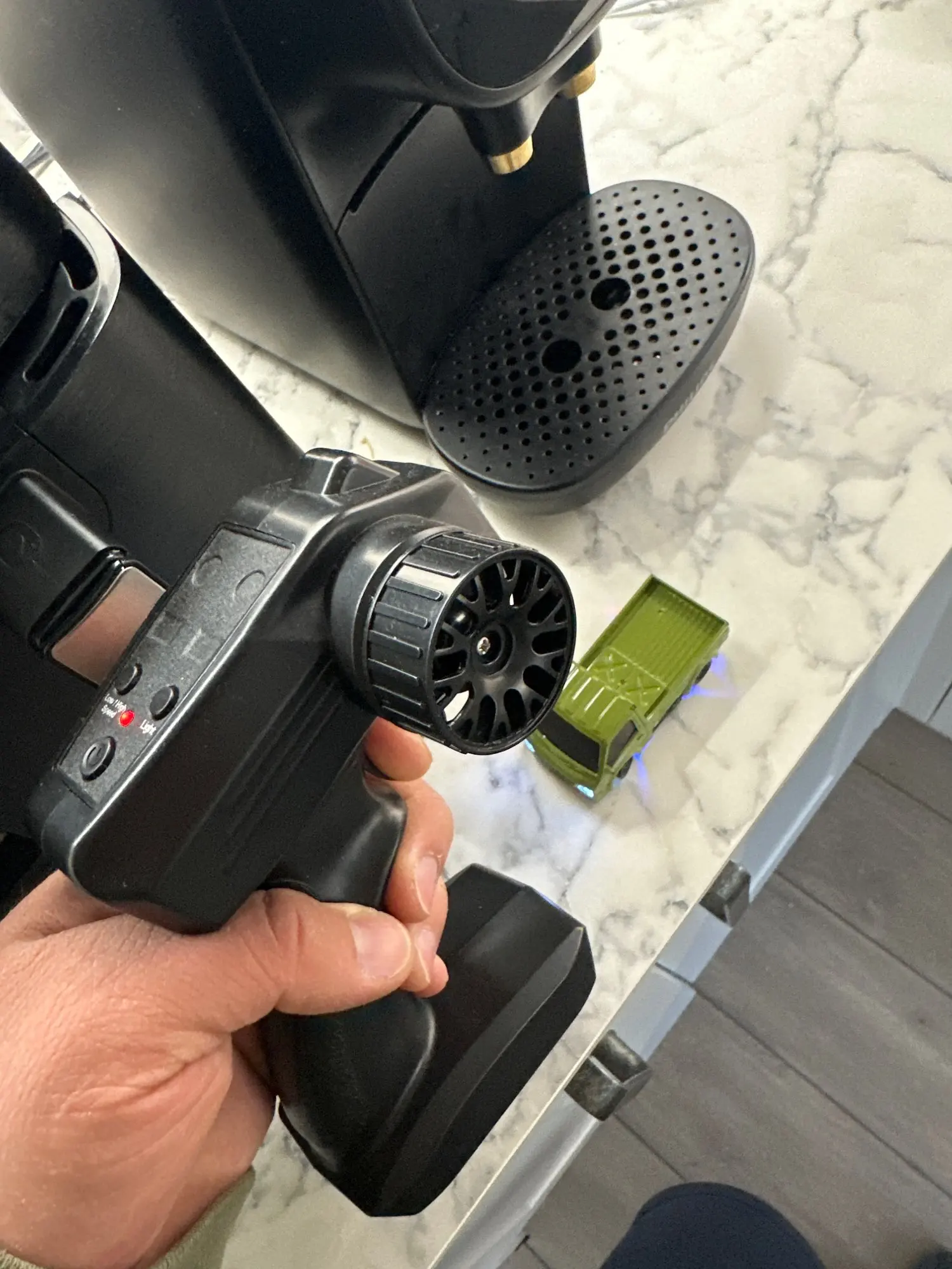 Review image 1