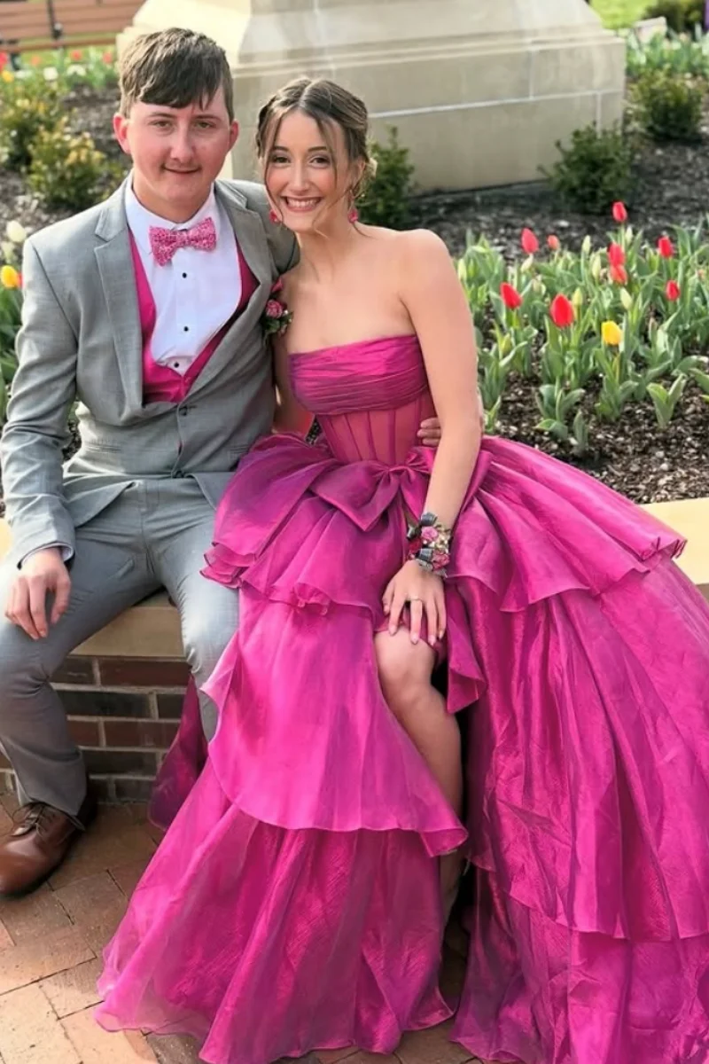 Jessica Abiti da sera con fiocco fatti a mano Abiti da ballo multistrato in organza Abiti da festa di nozze da donna sexy con spalle scoperte personalizzati