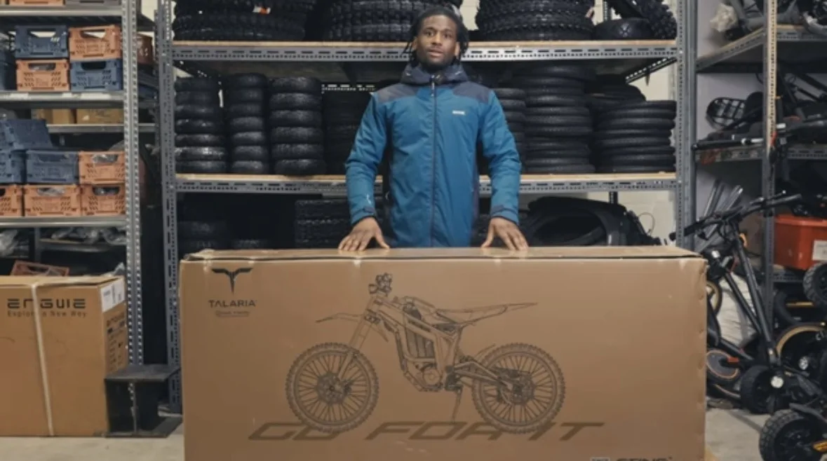 Latest Talaria Sting R MX5 Pro 13400W 72V 40Ah Sting R Pro Off Road Electric Motorcycle RacingPowerful Dirt Bike Talaria Mx5