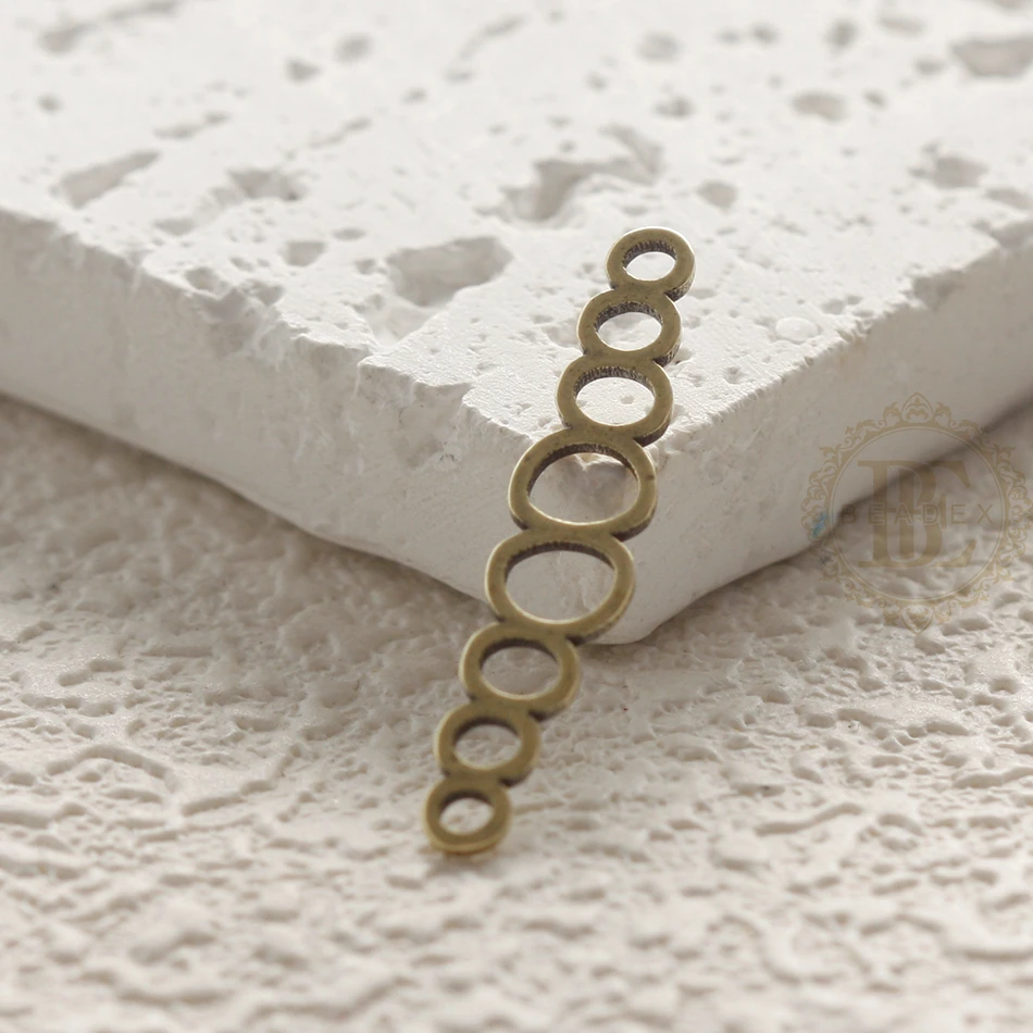 DIY Supply-2 Pieces Laser Cut Solid Brass Finding - Multiple Rings 26.3x5.2mm (4902C-8)