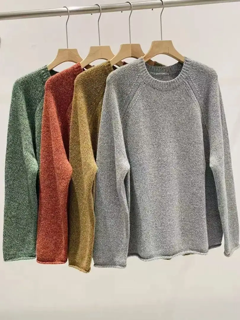 

Minimalist loose silhouette solid color 100% cashmere pullover