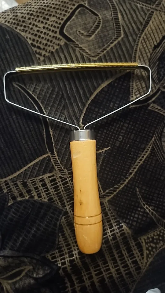 Customer review photo for Manual Pet Hair & Lint Remover Brush