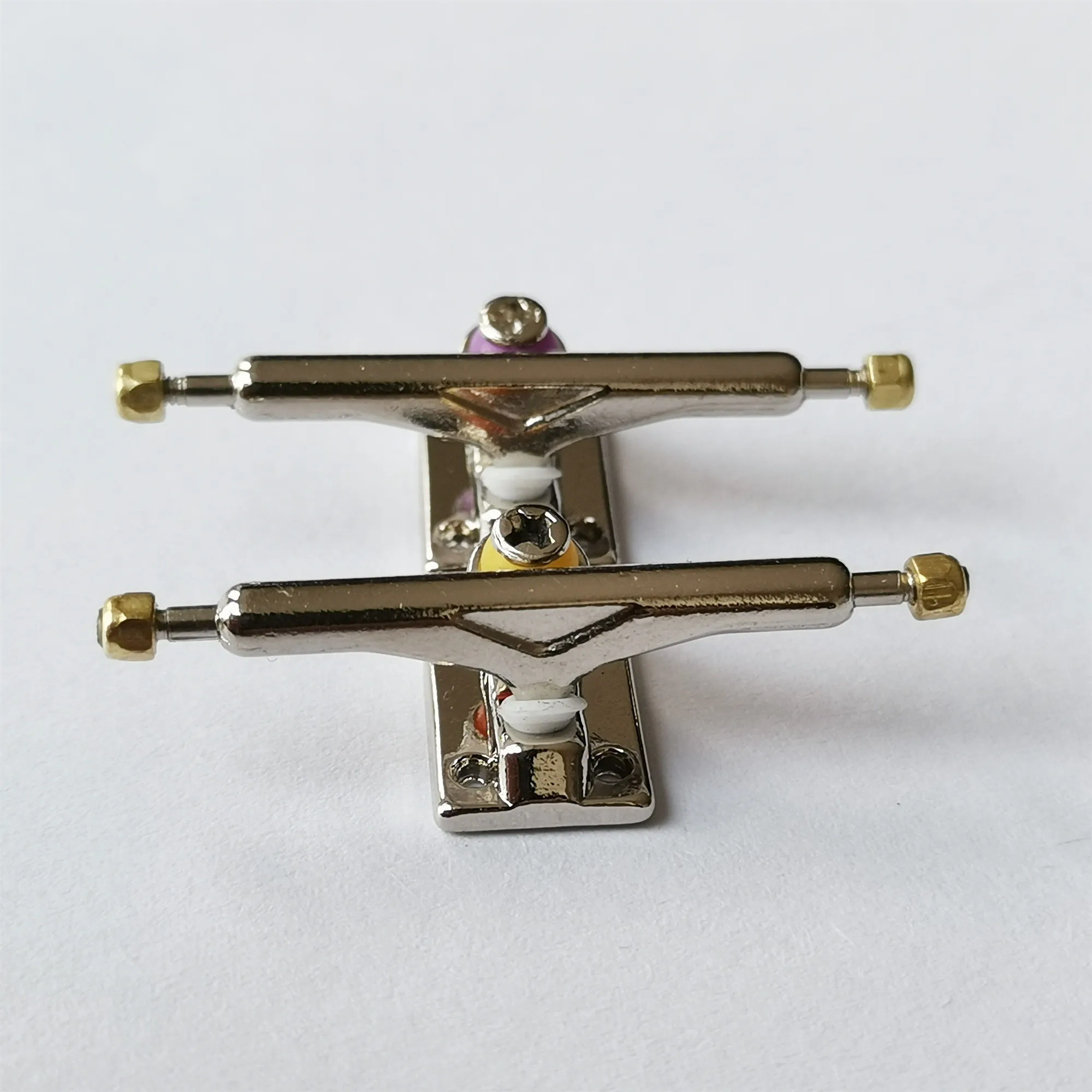 34mm Professional Fingerboard Truck Yellowood Clone