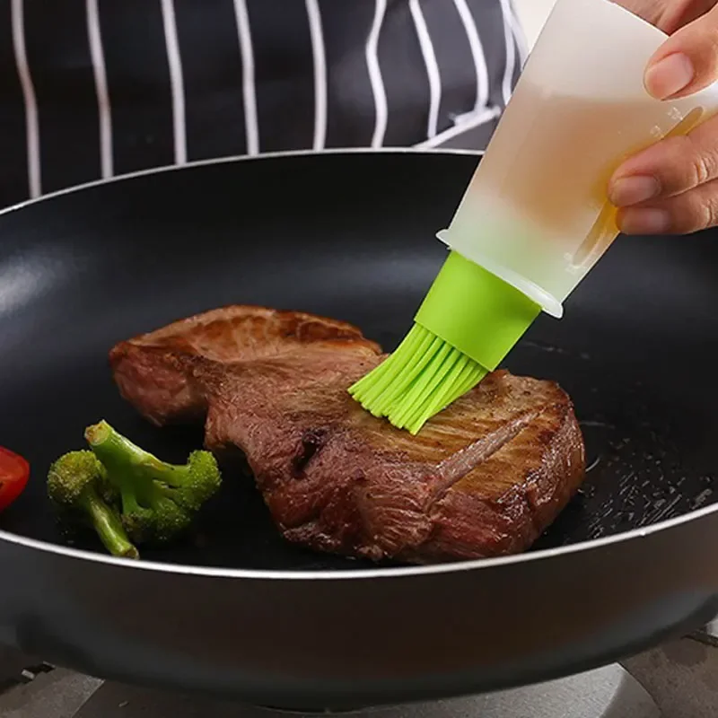 Brosse en Silicone pour Pot d'huile domestique, avec bouteille, brosse à huile résistante aux hautes températures, brosse spéciale pour Barbecue de qualité alimentaire