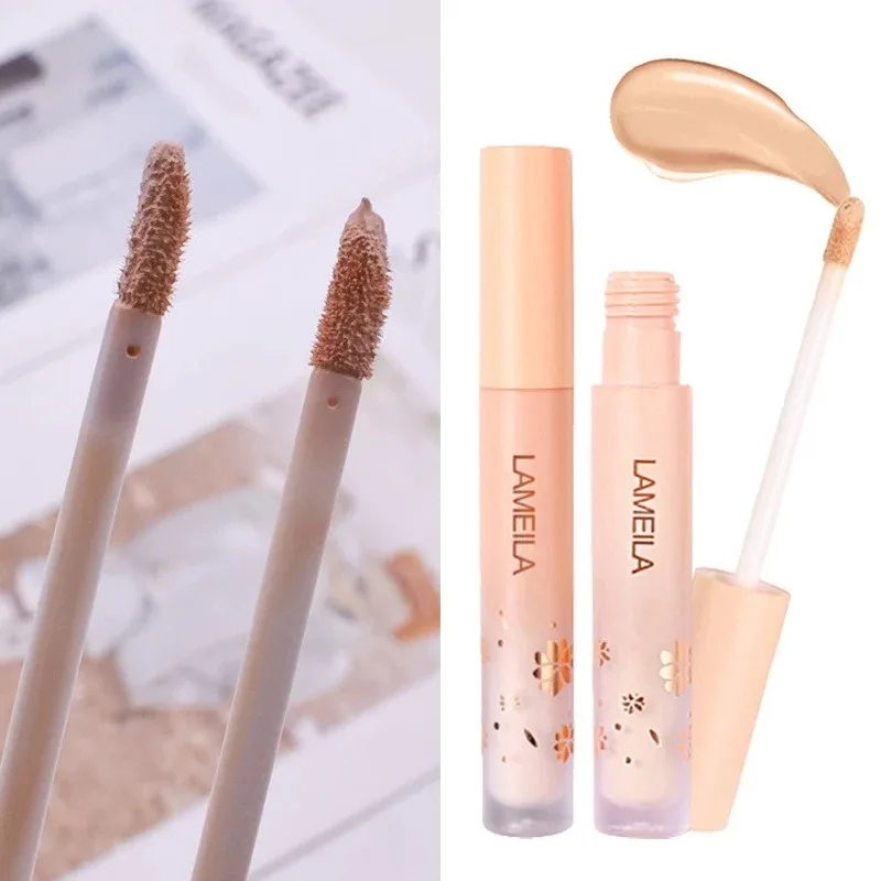 Long-wearing, waterproof, and sweat-resistant concealer that hides acne scars, dark circles, and blemishes while brightening