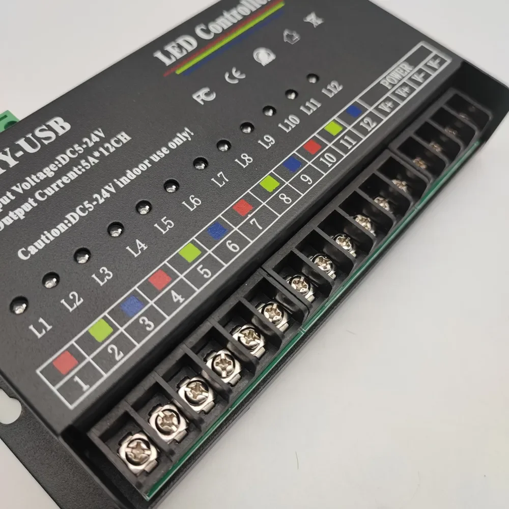 Controller LED USB fai-da-te Controller programmabile a 12 canali Controller programmabile a 12 canali per striscia colorata magica RGB