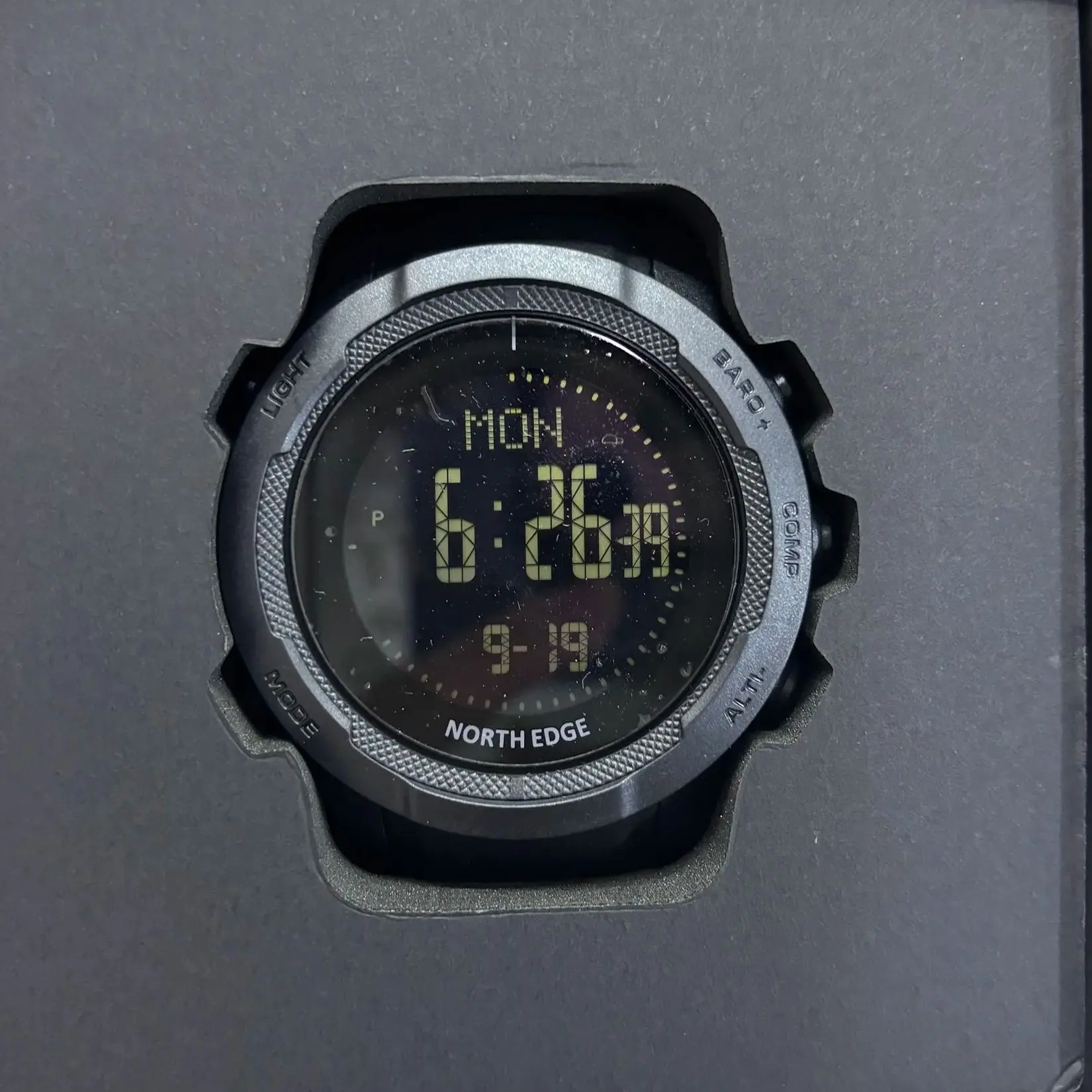 Мужские цифровые часы NORTH EDGE VERTICO, корпус из углеродного волокна для мужчин, спортивные часы для бега, плавания, WR50M, альтиметр, барометр, компас
