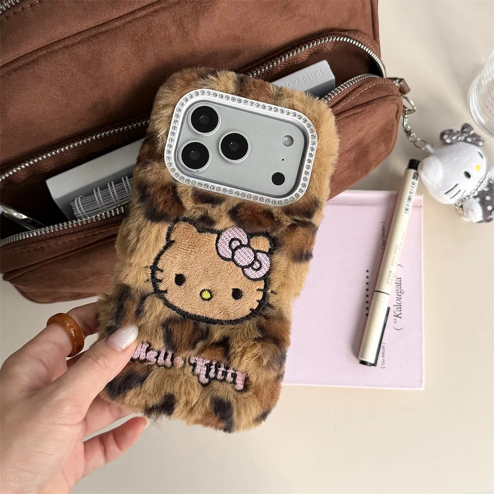 

Cartoon plush shell with leopard print embroidery HelloKitty phone case, suitable for iPhone 17 Pro Max 14 15 16 13 Pro Max Pro