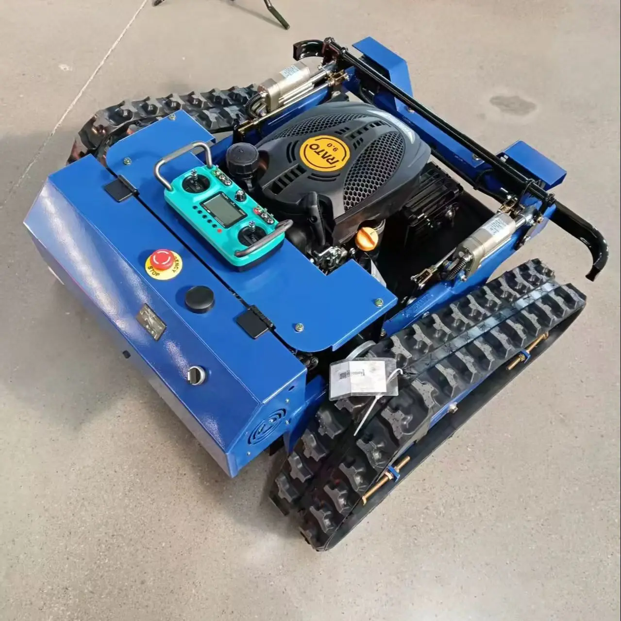 Tondeuse autoportée télécommandée à chenilles, largeur de coupe 550 mm, avec pelle à neige, système de contrôle intelligent à distance inclus, prix direct usine