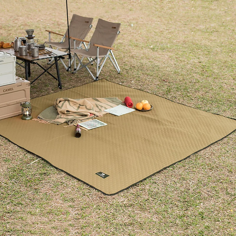 GOLDEN CAMEL Camping Mat Ultralight Outdoor Picnic Blanket Waterproof Beach Blanket Moisture-proof Mats Camping Equipment Summer