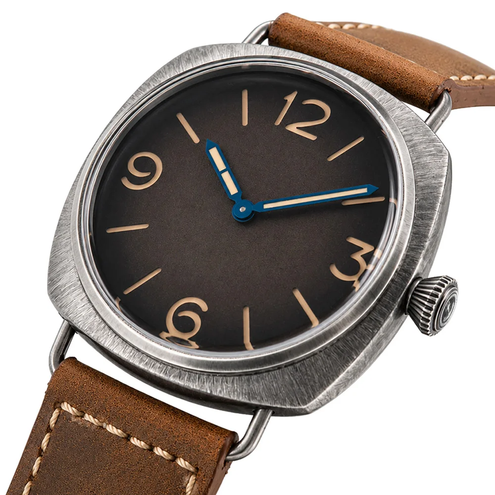 HRUODLAND Military Watches For Men cushion case watch vintage Quartz watch Sapphire Crystal Sandwich Dial Luminous Leather Strap
