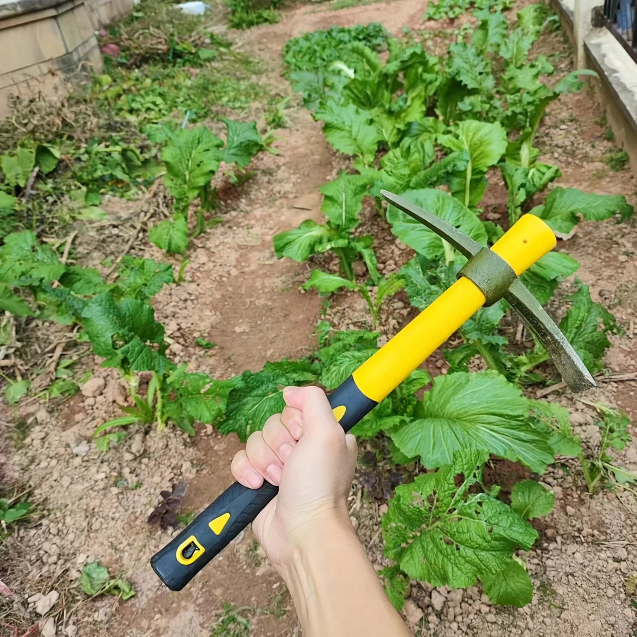 1pc Pickaxe, Fiber Plastic Handle, Hand-held, Used For Planting Flowers And Vegetables, Can Loosen Soil, Dig Trees