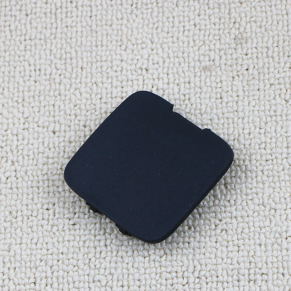 31449335 Car Tow Hook Eye Cover Rear Bumper Tow Hook Eye Cover Unpainted For XC40 C40 2018 2019 2020 2021 2022 2023 2024
