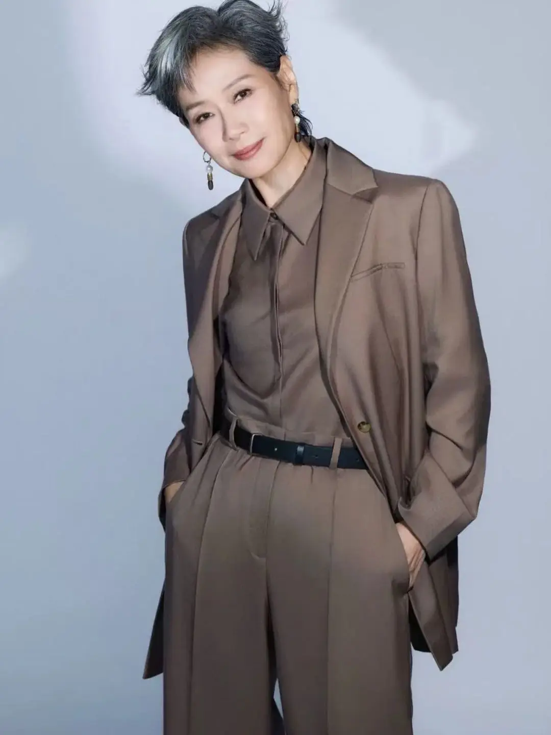 

Осенний женский шерстяно-хлопковый элегантный брючный костюм-тройка