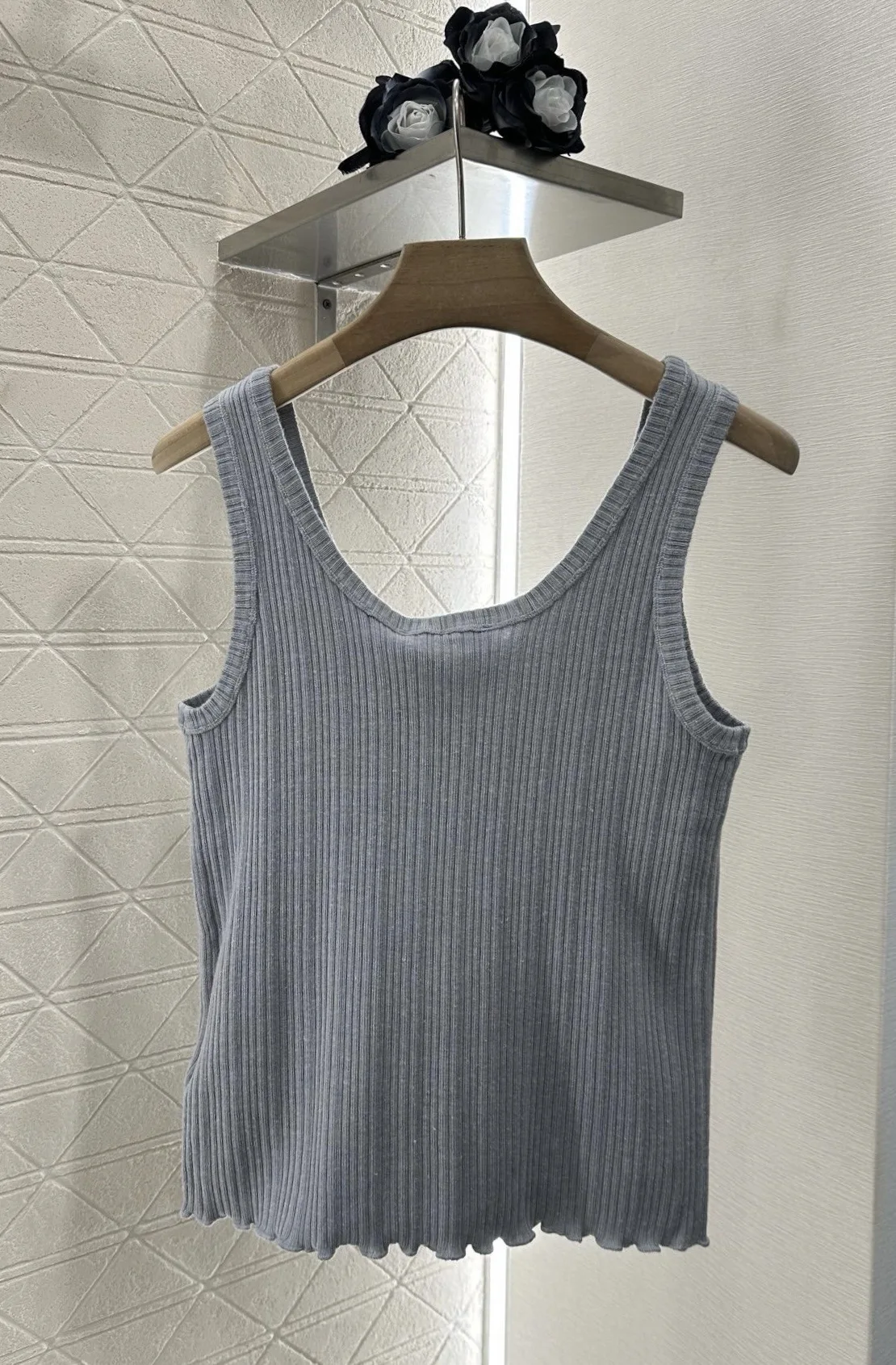 

2025 New Women's Slim fit Wool Knitted Tank Top 159