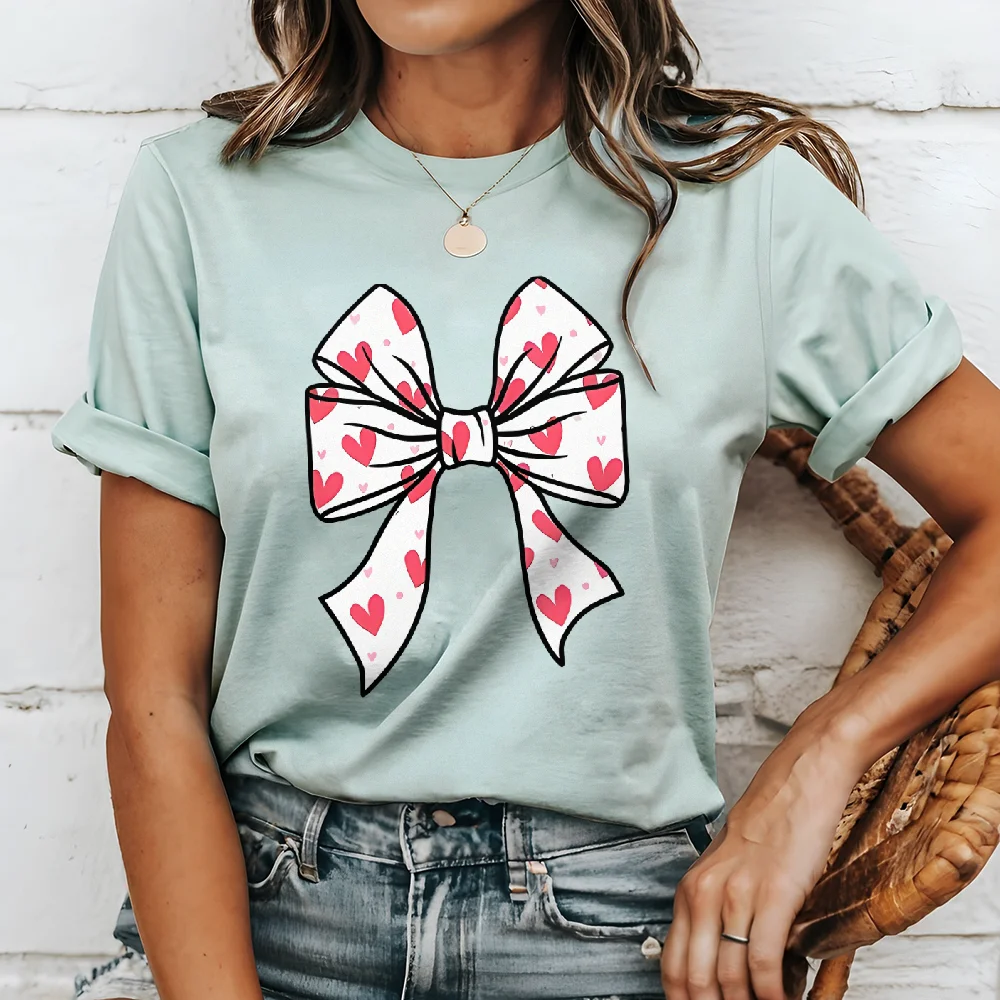 

Women'S Casual Crew Neck T-Shirt with Pink Heart Bow Print,Knit Fabric, Short Sleeve Top for All Seasons, Valentine'S Day Gift