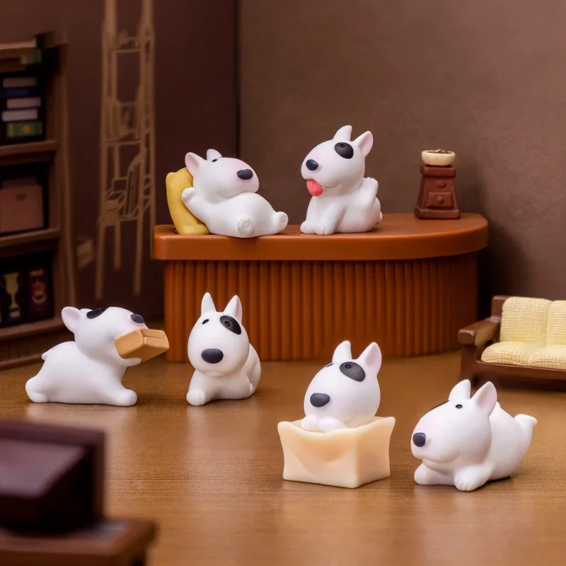 Figurines de chien Mini Bullhead Terrier mignonnes, Micro paysage Ornements de bureau pour tableau de bord de voiture