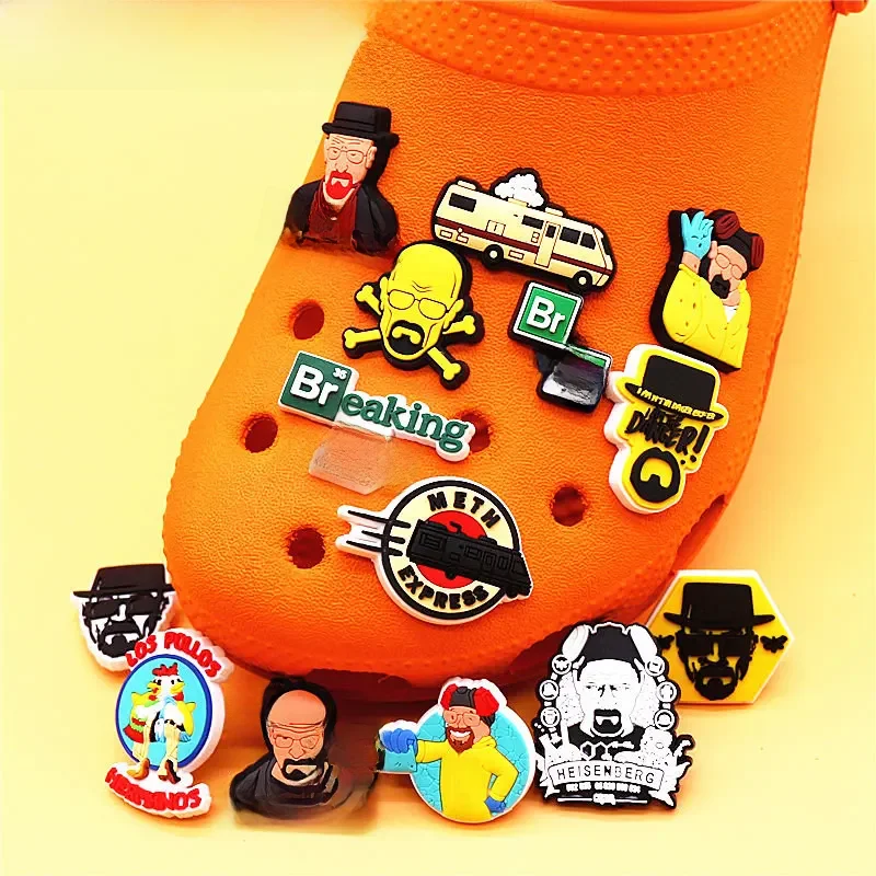 BreakingBad – accessoires de boucle de chaussure en PVC, 1 pièce, breloques de chaussures Heisenberg, broches de sabots Hermanos, Clips supérieurs, décor unisexe, cadeaux Cool