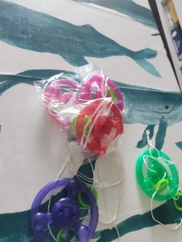 6 Pcs Fun Hand Pulled LED Light Up Flywheel Toys Children's Day Party Birthday Guest Gift Pinata Filler Kindergarten Gift Prize photo review