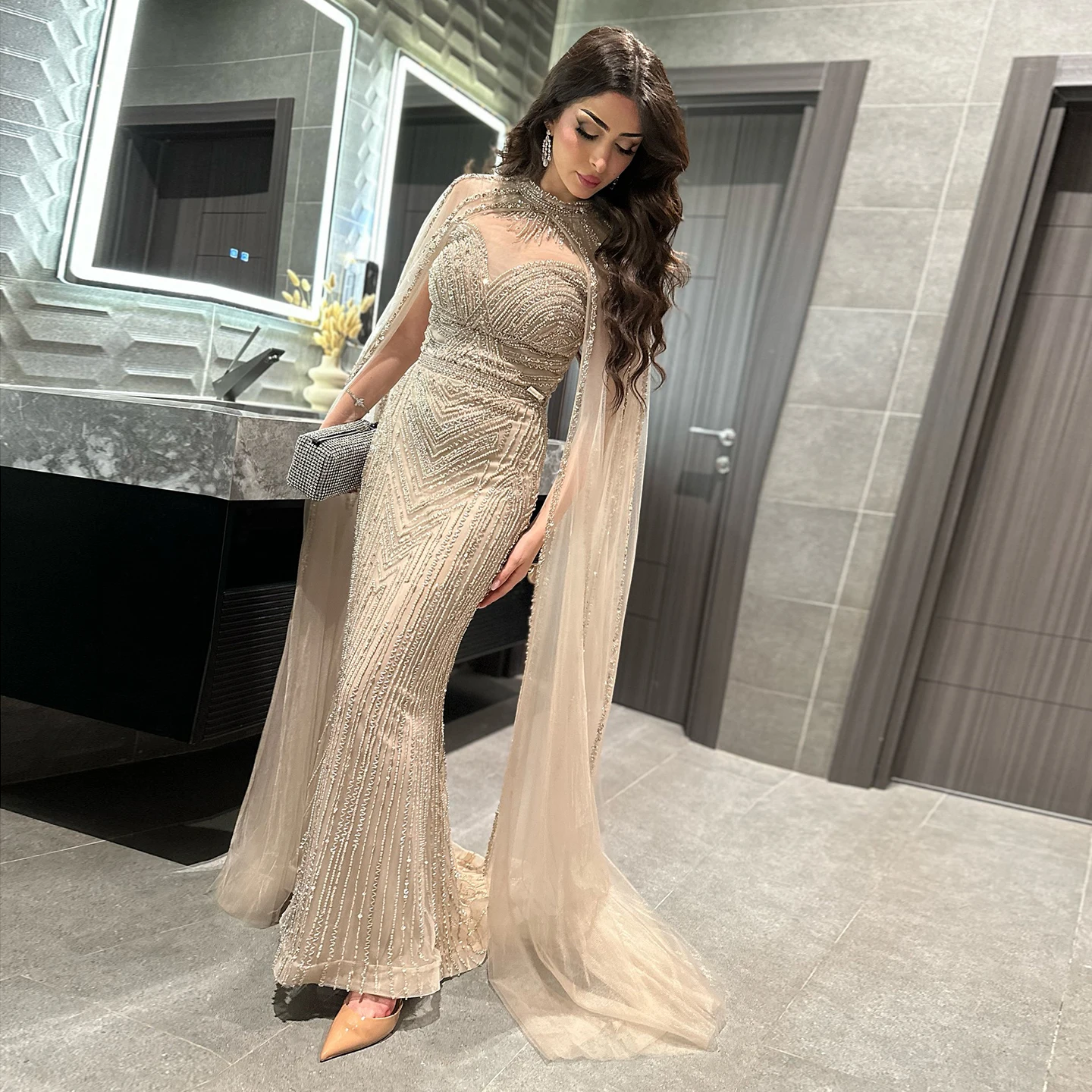 

Шарон Саид Роскошное обнаженное вечернее платье русалки с рукавами-накидкой и высоким воротом шалфейное зеленое арабское свадебное платье SS164 по индивидуальному заказу