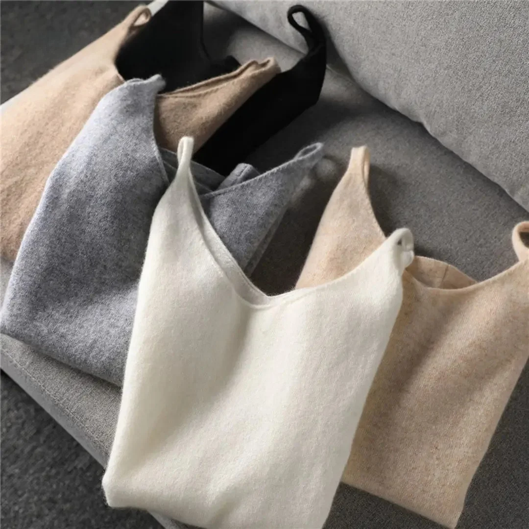 WinvyNee New Women Wool Tops Office Lady Solid V-neck Warm Soft Vest Girls Tank Inner Wear Streetwear Top Winter Autumn C 1003013 — zdjęcie 2