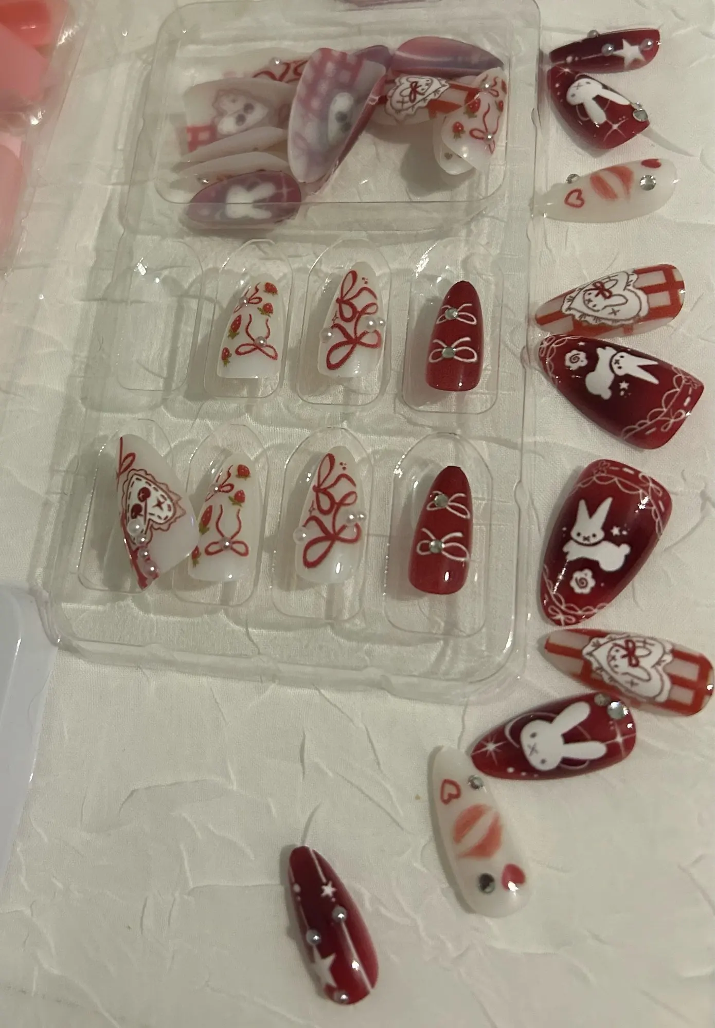 24PCS Wine Red Almond Press on Nails Cartoon Rabbit Bowknot with Plaid Pearl Designs French Fake Nails for Girls Detachable Nail photo review