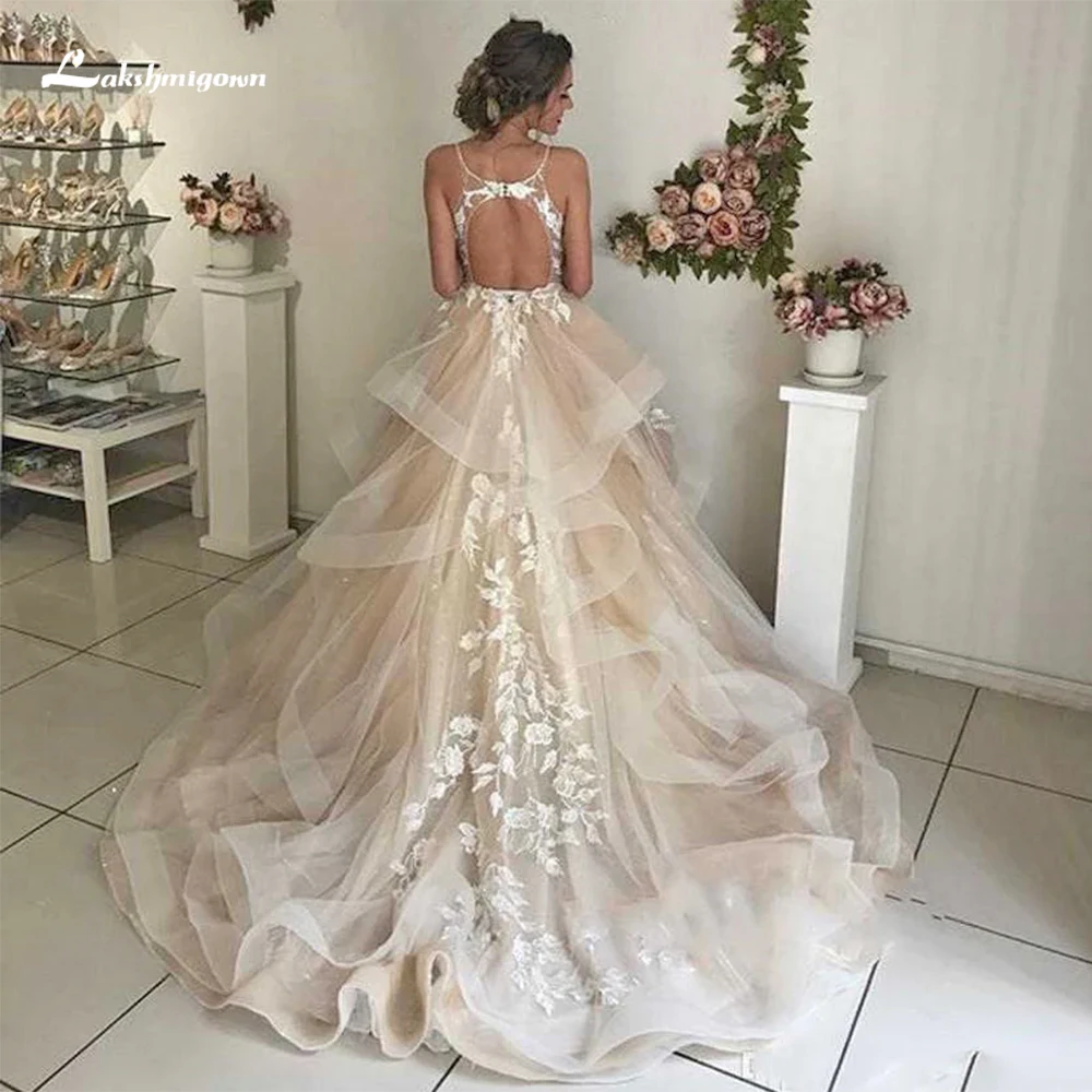 Elegant Champagne Tiered Ruffle Floral Lace Appliques Wedding Dress Sexy Backless V Neck Bridal Gowns Vestidos De Novia Robe De