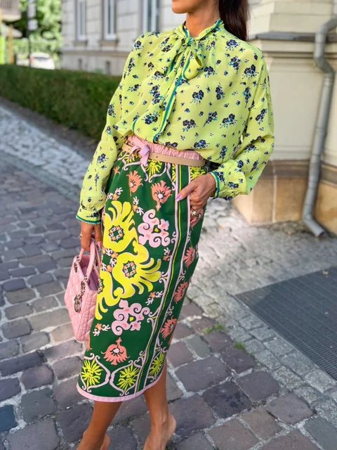 Conjunto de Dos Piezas con Estampado Floral para Mujer, Blusa de Manga Larga con Lazo, Falda Midi de Cintura Alta con Estampado, Traje Combinado Estilo Boho Chic