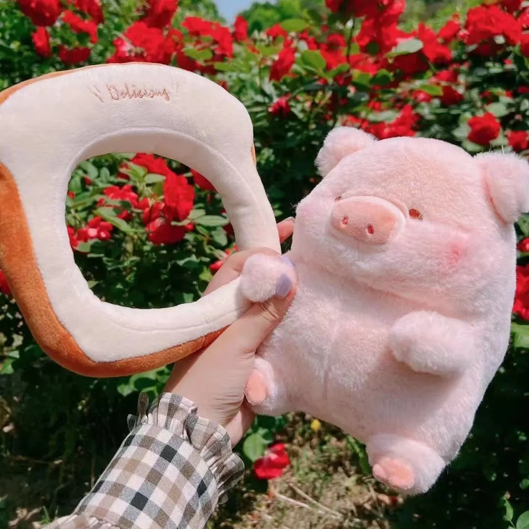 Kawaii อะนิเมะ Lulu ขนมปังหมู Plush ของเล่นตุ๊กตาสัตว์ Piggy Toast ตุ๊กตาสาววันเกิดของเล่นแฟนคู่ของขวัญน่ารัก