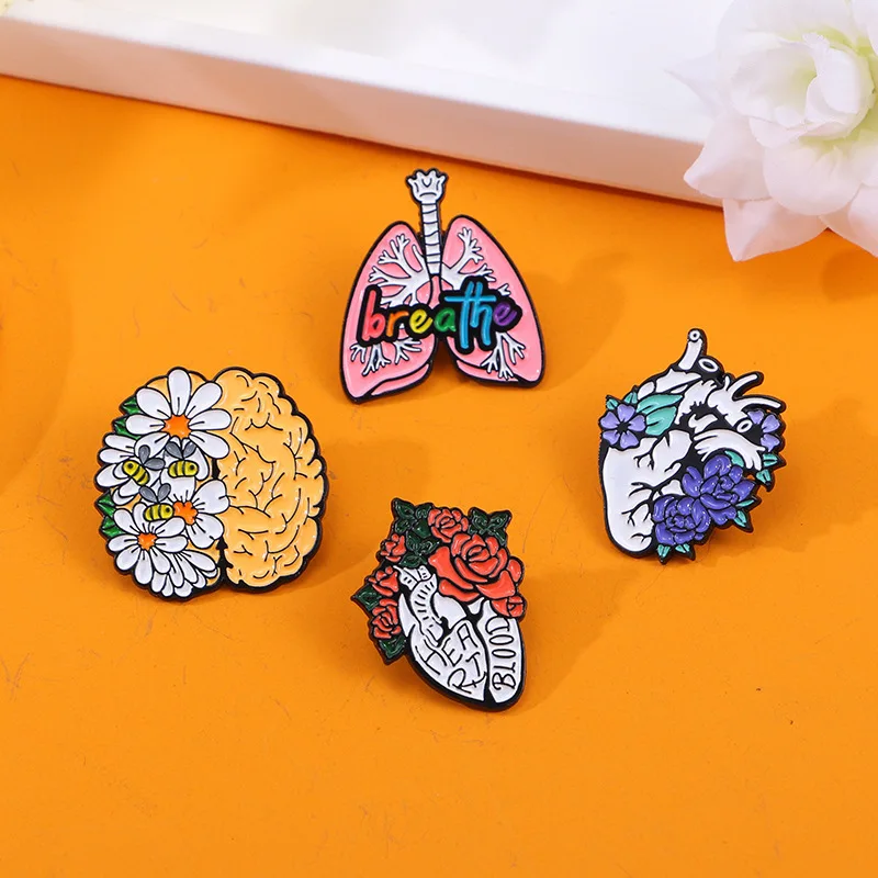 Creative Cartoon Flower Visceral Organs Enamel Brooch Lapel Pin Heart Chest Brain Punk Personality Alloy Stab Badge