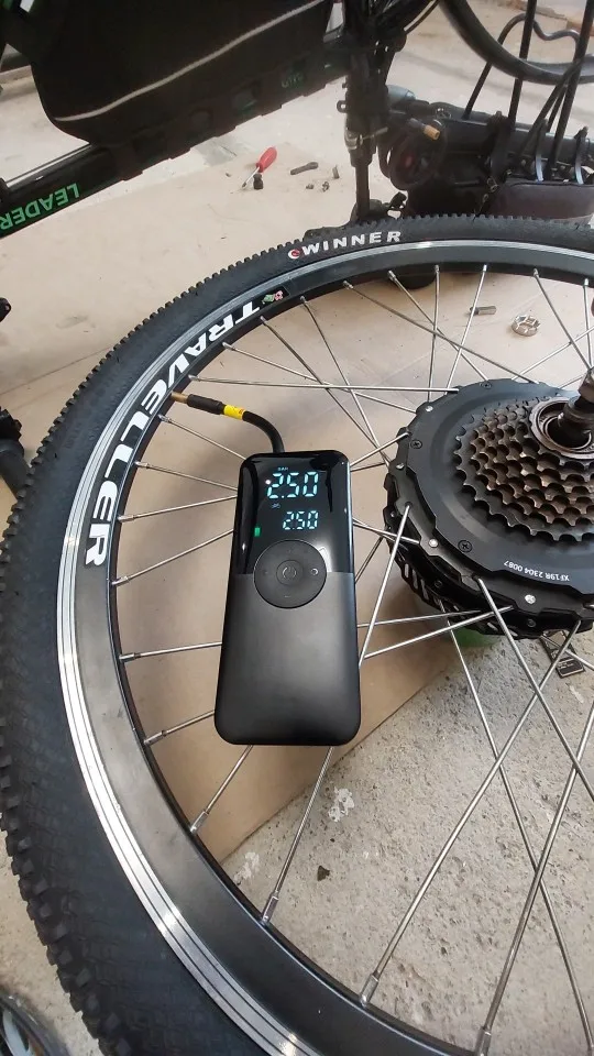 VanVolt AirGo™ Cordless Digital Tyre Inflator - Portable 150 PSI Air Pump photo review