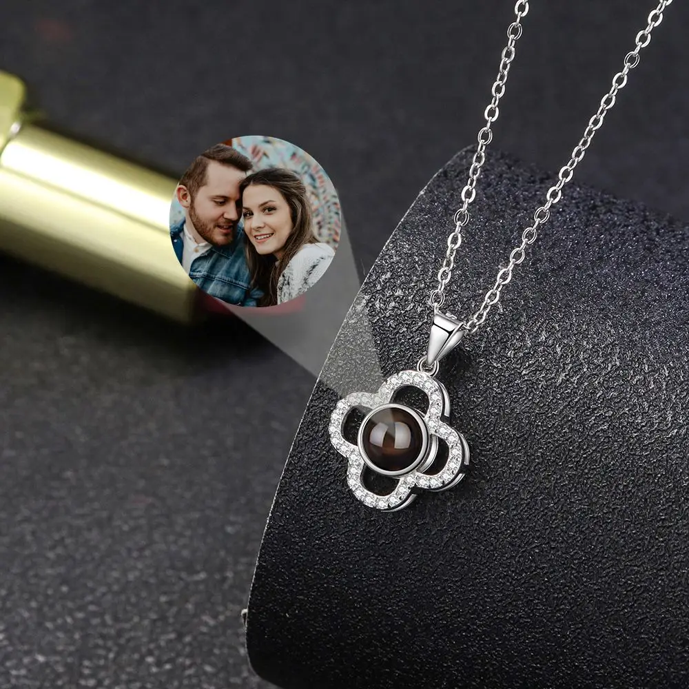 2023 Projection Photo Necklaces Flower Pendant Vintage Custom Photo Necklace for Women Fashion Gift Collar Jewelry Accessories