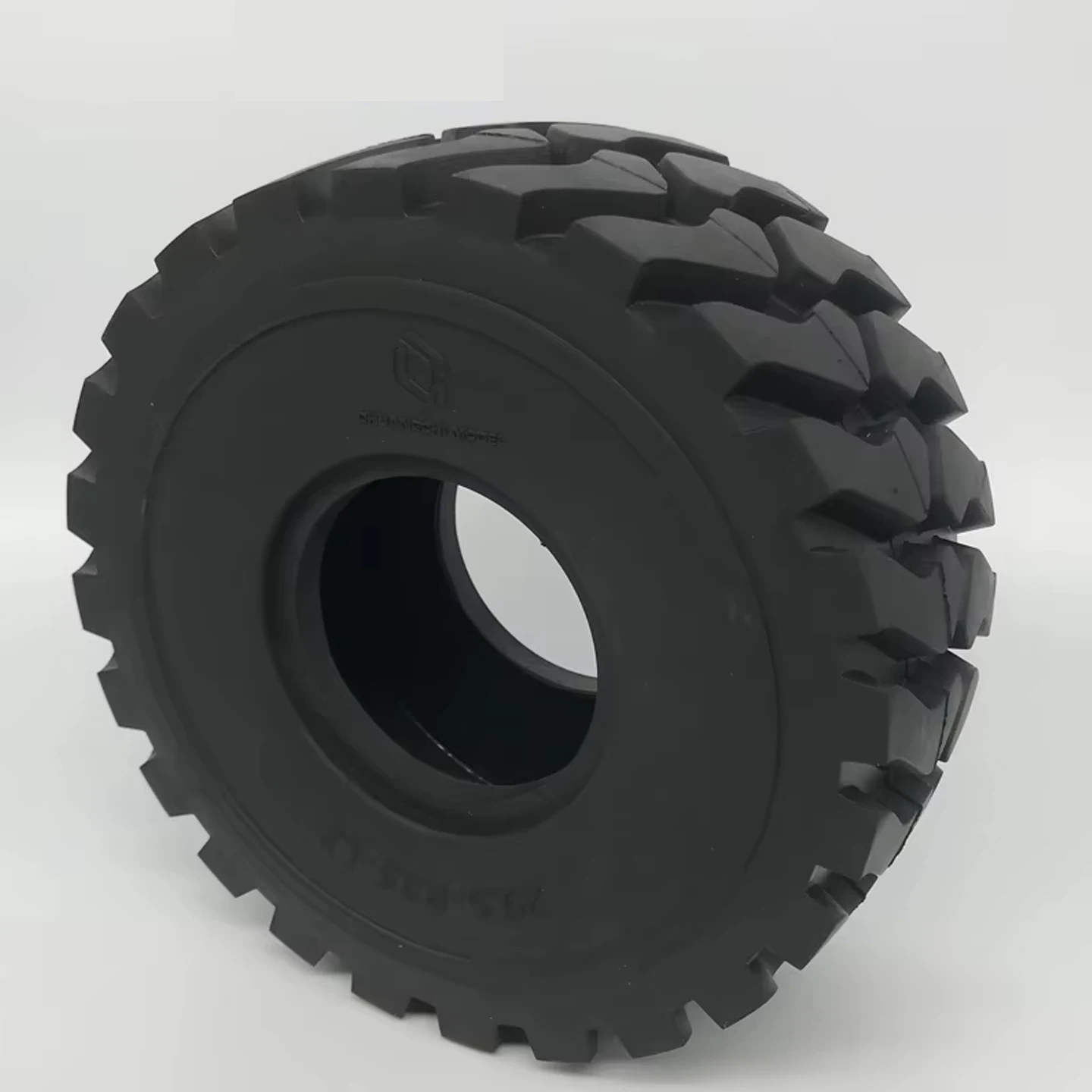 142mm Outer Diameter Engineering Vehicle Model Tire Loader Model Mining Truck Model Forklift with Liner
