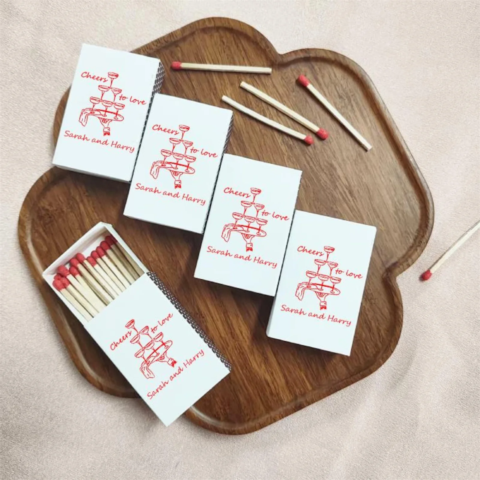 パーソナライズされたクラシックマッチ箱-フェイバー、マティーニデザインのカスタムマッチブック、buik環境に優しいフェイバー、パーティーの記念品、結婚式