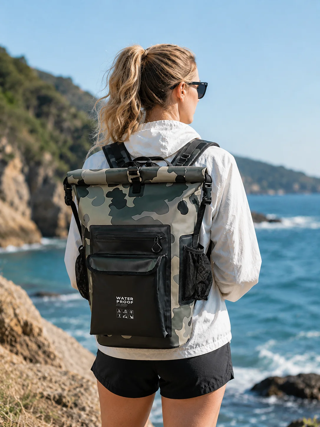 Wholesale 30L High Quality PVC Floating Roll Top Waterproof Dry Bag Rafting Kayaking Backpack Travel Swim Climbing Foldable - view 6