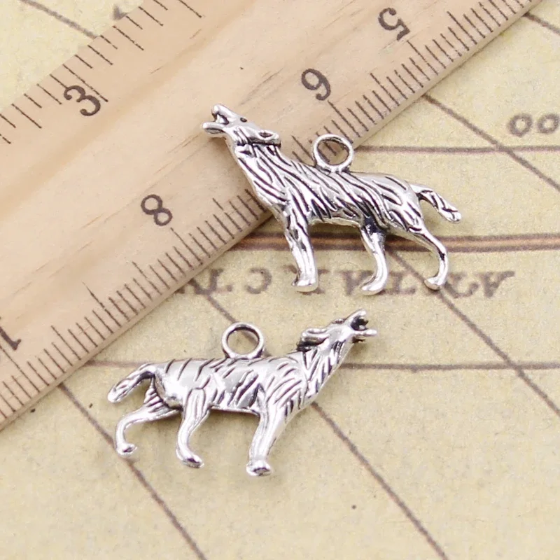 10 sztuk Charms wyczesujący wilk 26x20mm tybetański brąz srebrny kolor wisiorki antyczne tworzenie biżuterii DIY Handmade Craft — zdjęcie 2
