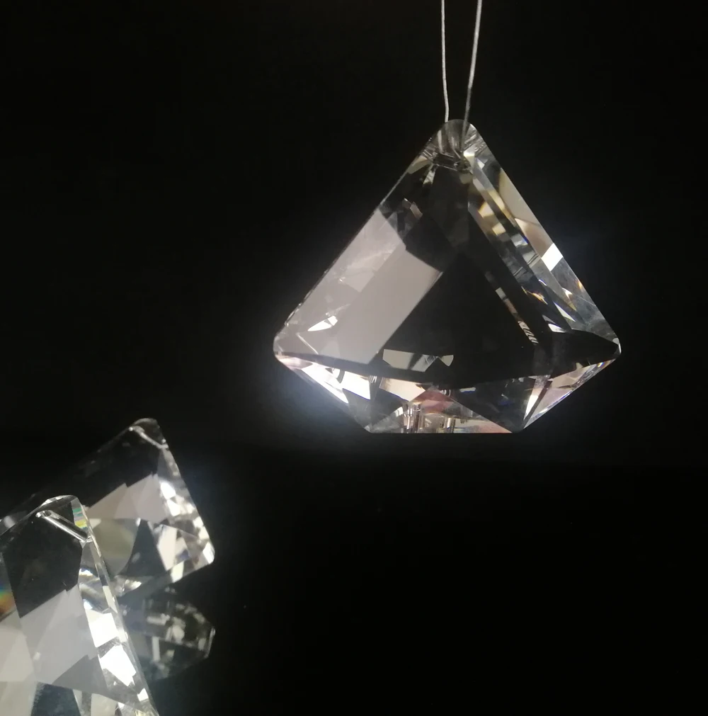 Camal 1PCS Clear 48mmx42mm K9 Crystal Glass Diamond Triangle Drop Pendants Prisms Parts SunCatcher Lamp Lighting Home Decoration