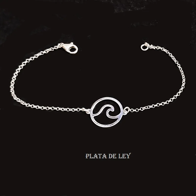 Bracelet wave of life and love 925 sterling silver. Fashion design various lengths of bracelet. Gift case included