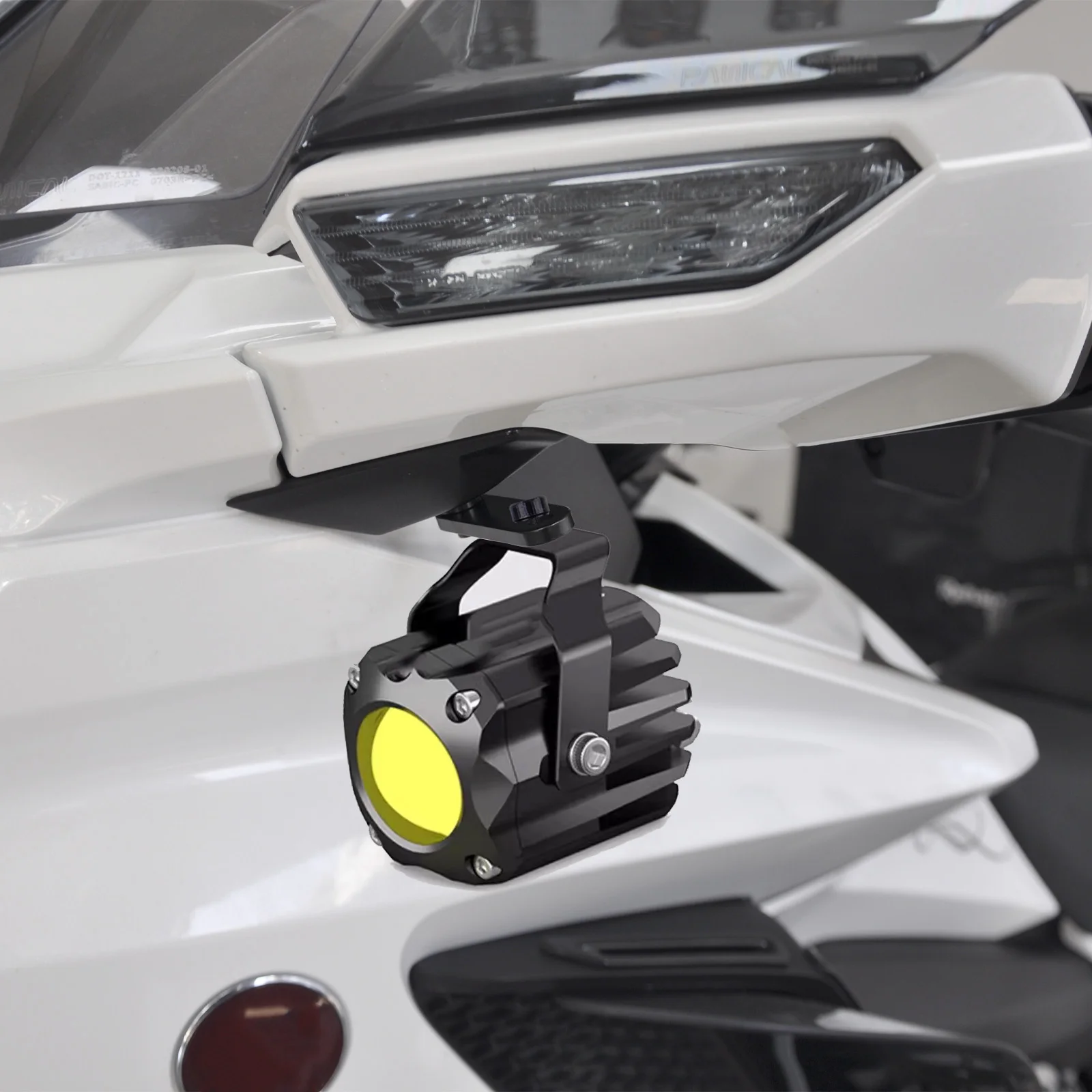 

Panical Auxiliary LightSpotlight Sports Camera Bottom Rearview Mirror For Honda Gold Wing GL1800 B F6B 2018-2024 Black