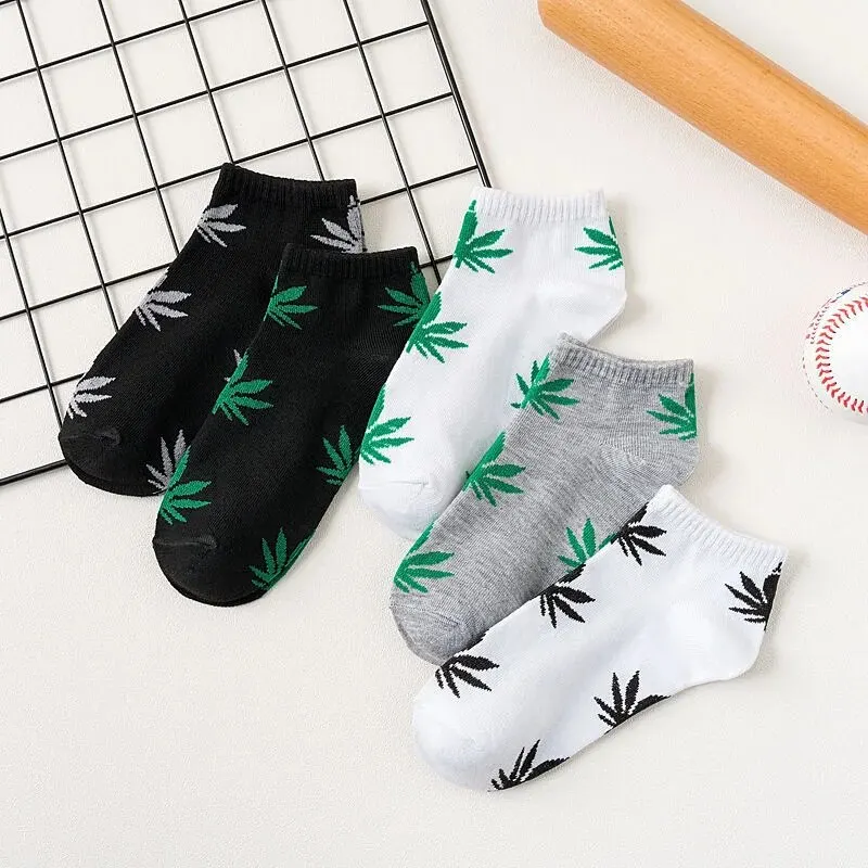 5 Pairs Maple Leaf Men\'s Short Socks  Version Trendy Street Hip Hop Skateboard Ins Low Top Sports  Boat Socks