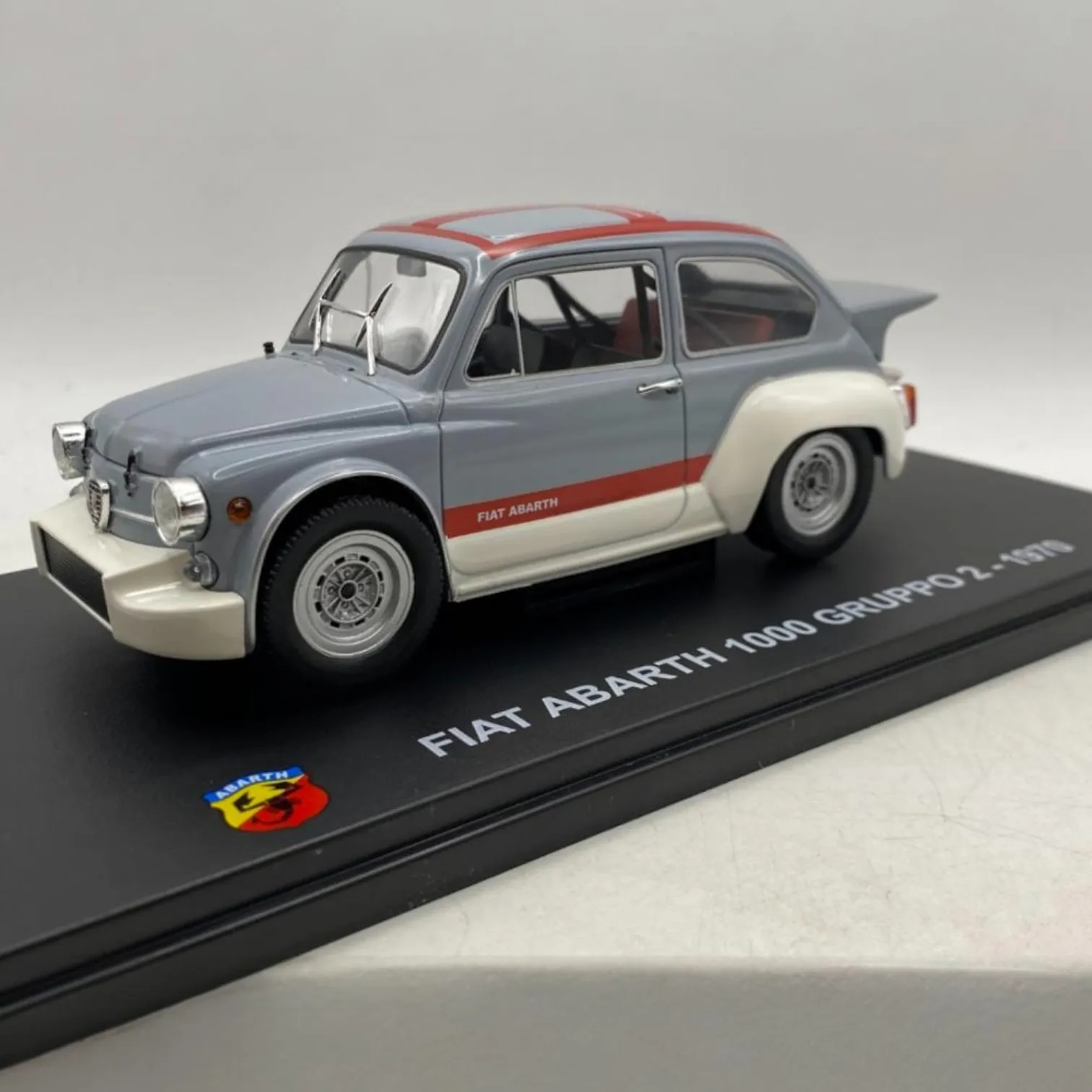 Hachette, Abarth 1000 Gruppo 2 1970 coche clásico de carreras italiano máxima expresión de la ingeniería de competición, Miniatura Diecast,