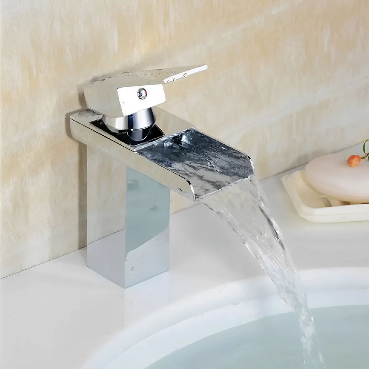 Torneira Pia Lavabo Banheiro Cascata Modelo Cuba Monocomando Misturador Agua Quente E Fria Baixa Lavatório Cromada T103-06