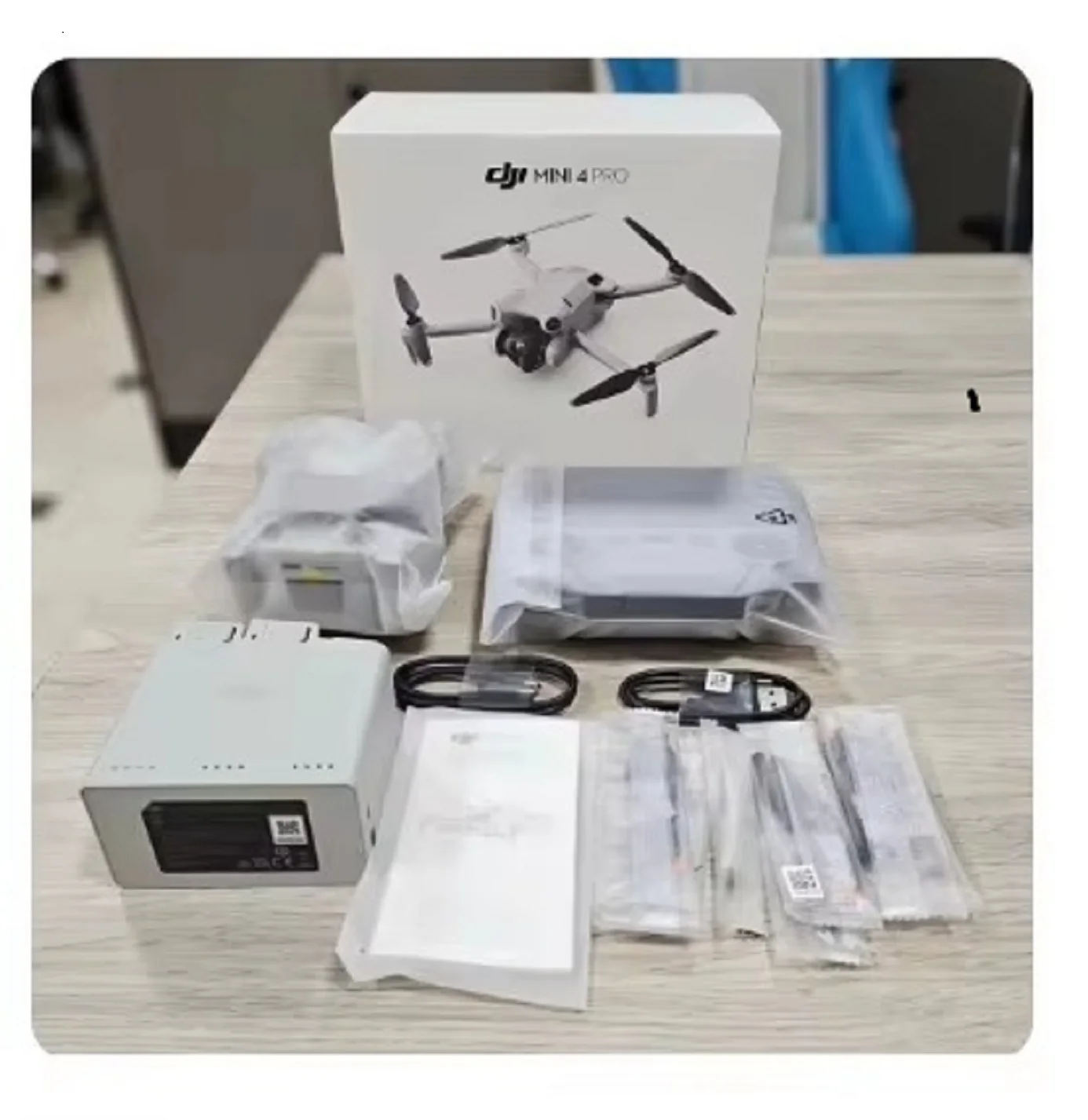 НОВЫЕ ПРОДАЖИ DJI Mini 4 Pro Fly More Combo Plus (DJI RC 2) В комплект входят 3 плюс аккумуляторы