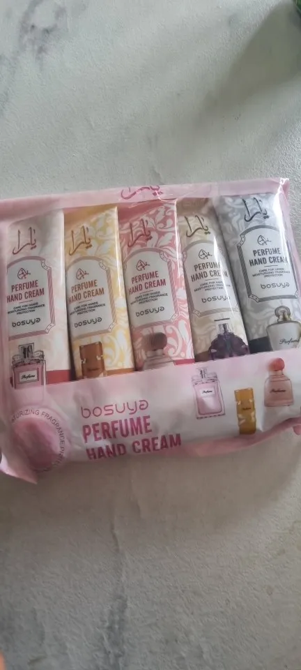 5Pcs/set Plant Fragrance Hand Cream Sets Moisturizing Repair Anti Dry Sets Nourishing Hand Skincare Lotion Sets Christmas Gift photo review